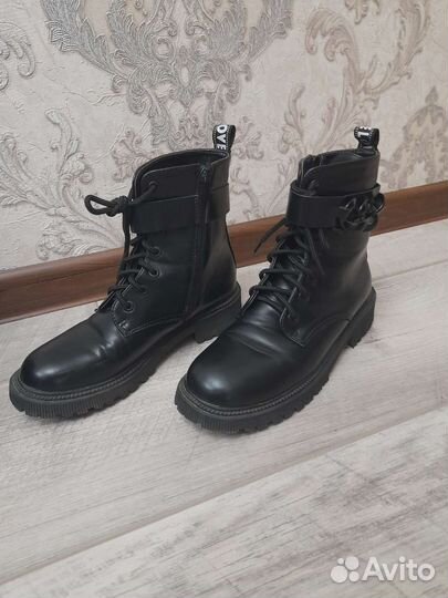 Ботинки на девочку