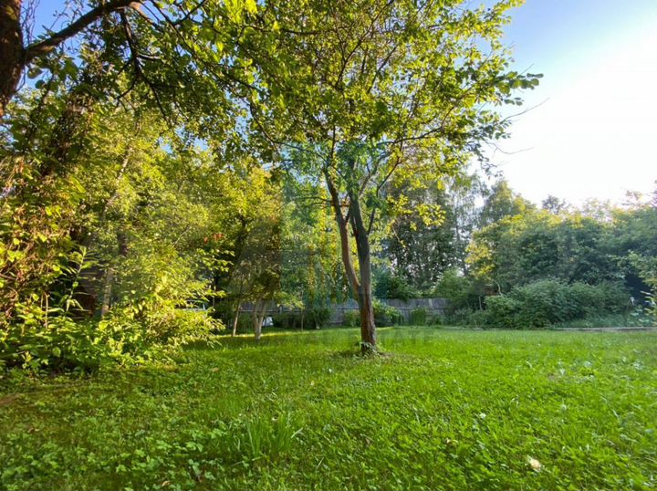 Дача 195 м² на участке 14 сот.