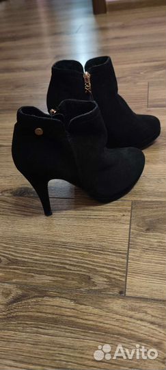 Ботильоны женские XTI натуральная замша