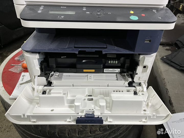 Продам мфу Xerox B205