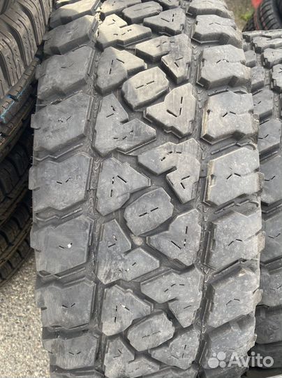 Kumho Road Venture MT51 245/75 R16 120Q