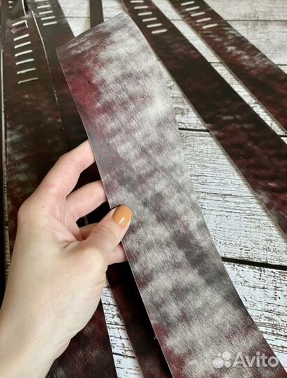 Ремень для гитары ручной работы «красный гранж»