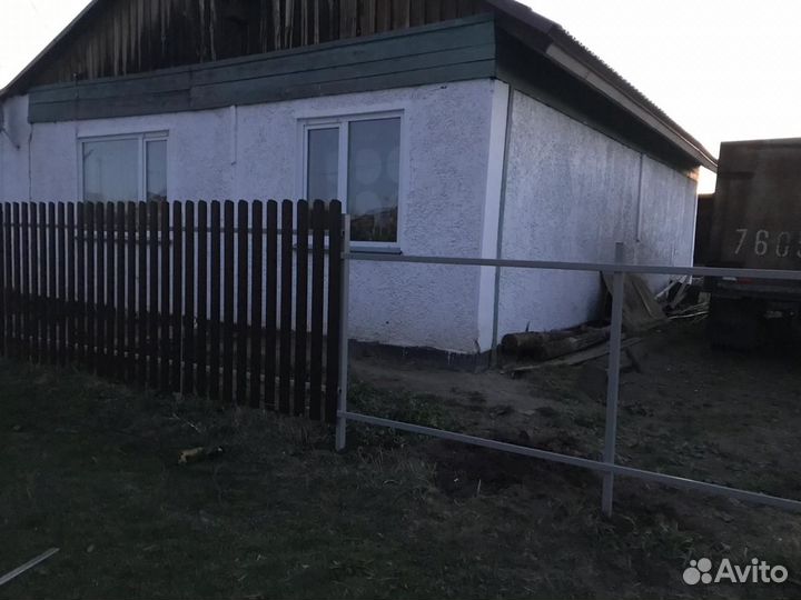 Забор из евроштакетника