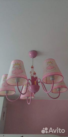 Люстра для детской
