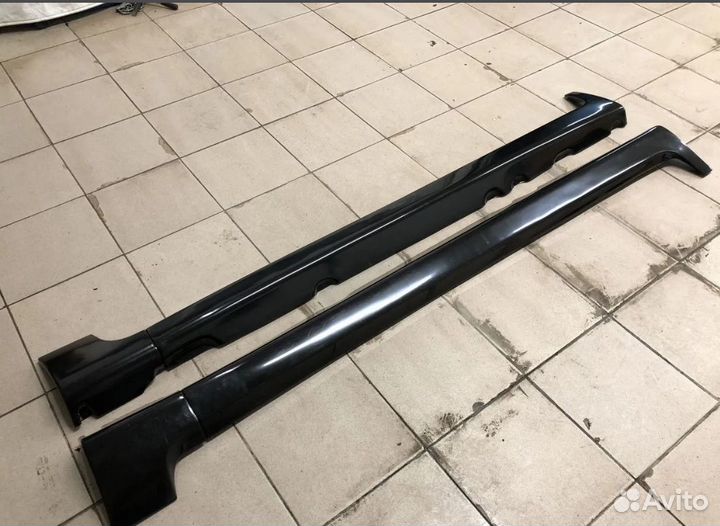 Накладки на пороги ST ford focus 2 4-5D абс