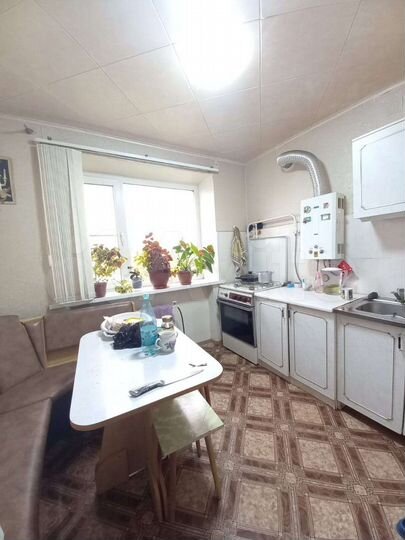 2-к. квартира, 51 м², 3/3 эт.