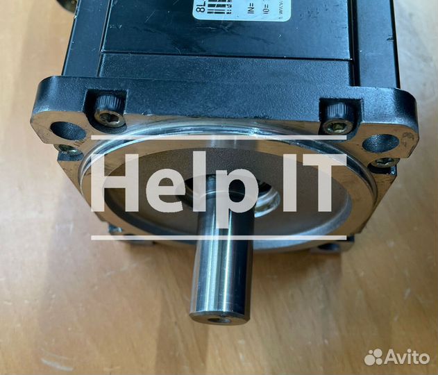 Двигатель B&R 8LSA44.E3030D000-0