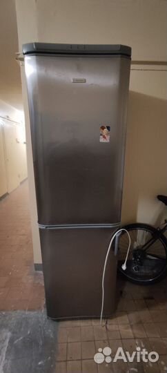 Холодильник electrolux ERB36090X