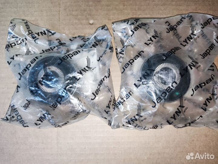 Сайлентблок рычага mazda tribute/ford Maverick