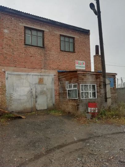Гараж, > 30 м²