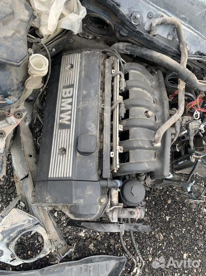 Двигатель BMW E39 2,5Автомат и другие запчасти