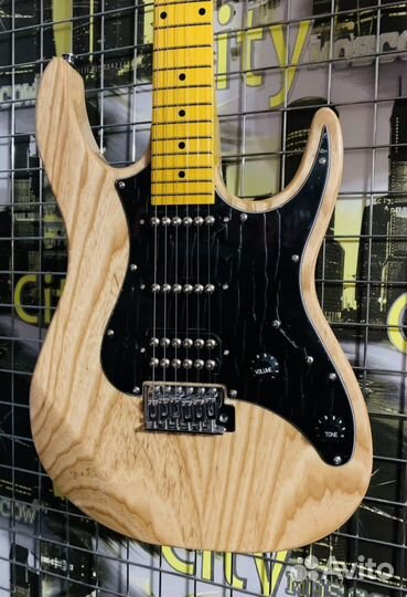 Электрогитара