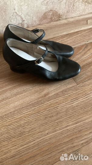 Туфли танцевальные