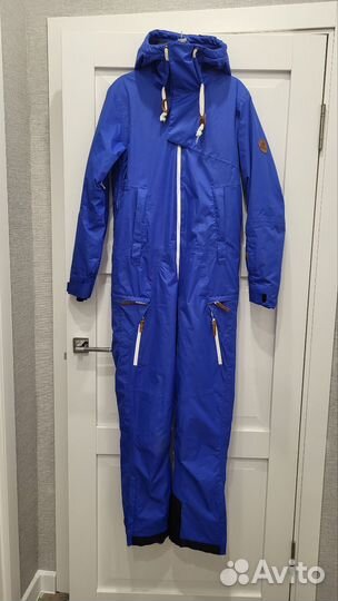 Горнолыжный комбинезон женский 42