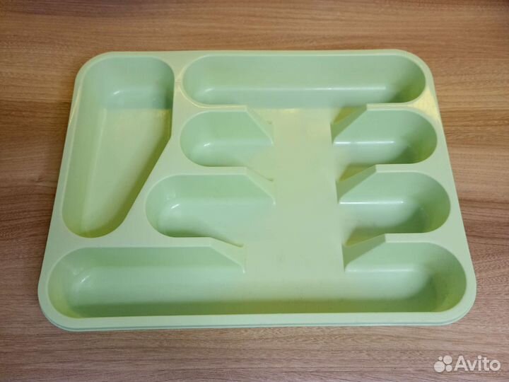 Лоток для столовых приборов