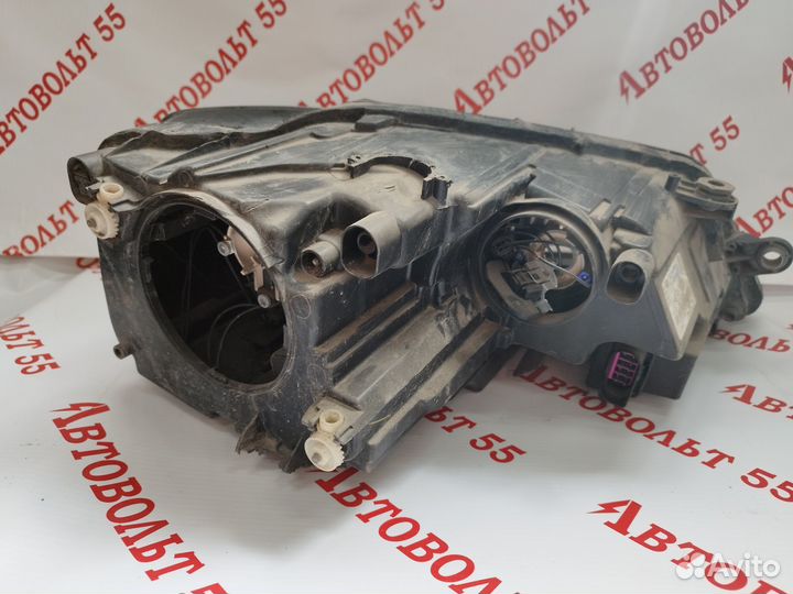 Левая фара для Volkswagen Jetta