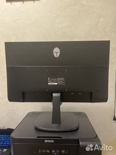 Монитор thunderobot 21