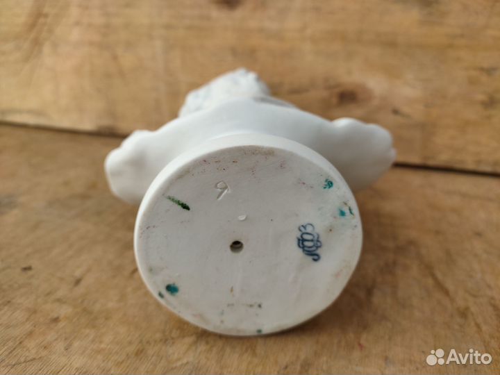 Фарфоровый Бюст Пушкин лфз Бисквитный