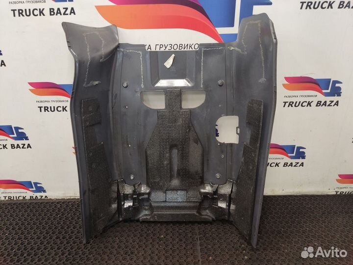 1796009 Напольное покрытие центральное