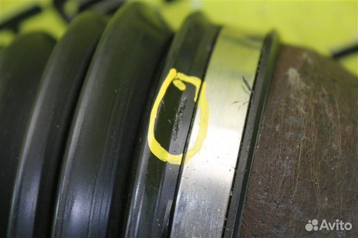 Привод передний правый Mitsubishi Outlander CU2W