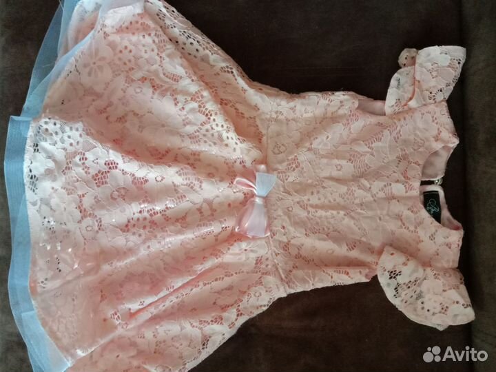 Платья для девочки трех четырех лет. Рост 98