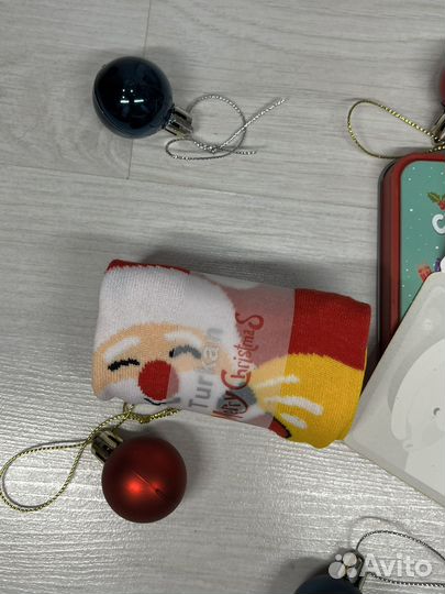 Новогодние носки в коробке