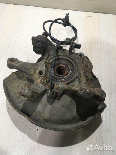 Кулак подвески задний Mercedes W210 2.3 МКПП