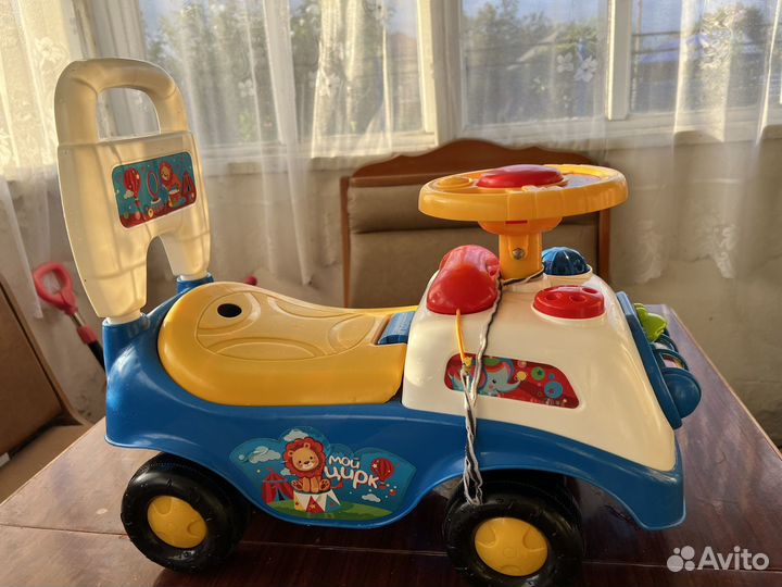 Машинка каталка