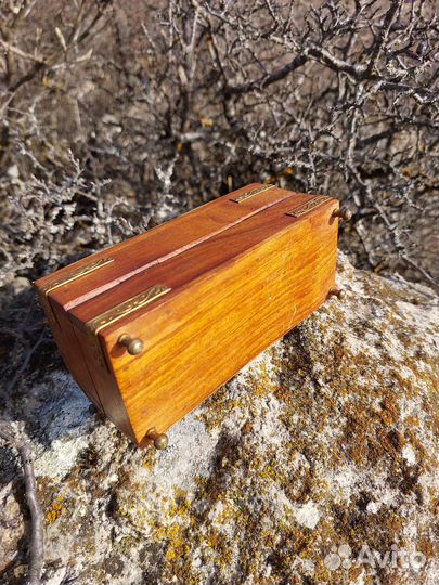 Сундук шкатулка старинная