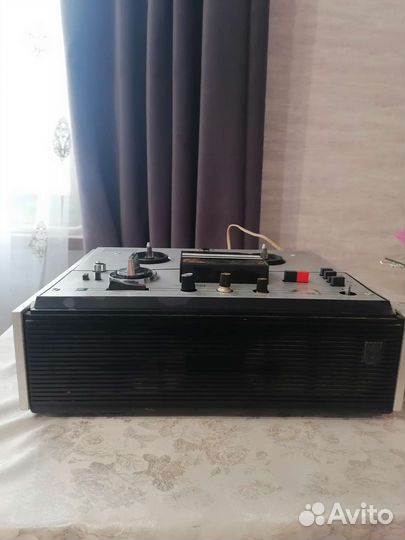 Катушечный магнитофон Астра 207