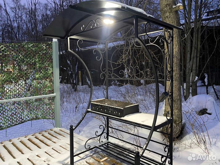 Мангал под ключ с казаном,кованый мангал с крышей