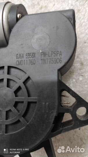 Мотор стеклоподъемника Mazda 3