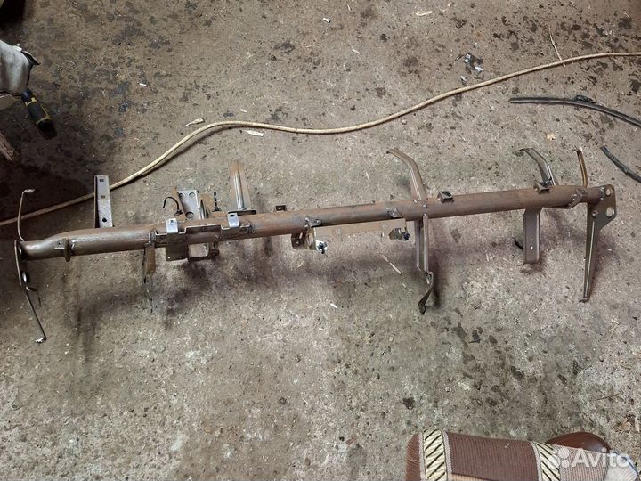 Усилитель панели торпедо Лада Калина 1