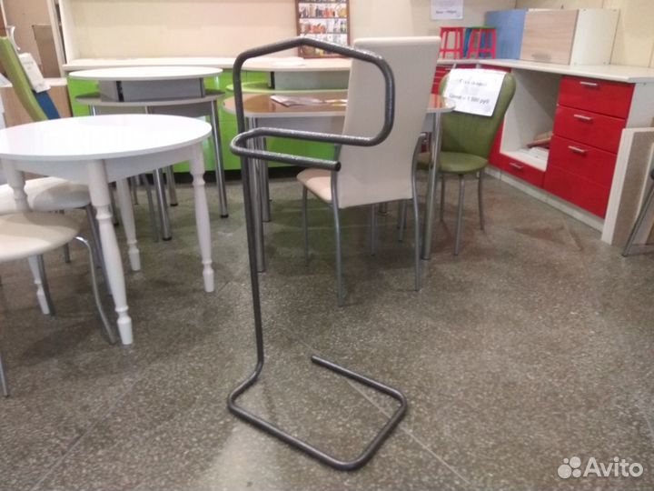 Вешалка костюмная