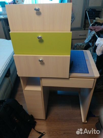 Мебель в детскую комнату