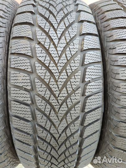 Goodyear UltraGrip Ice 2 205/55 R16 94T
