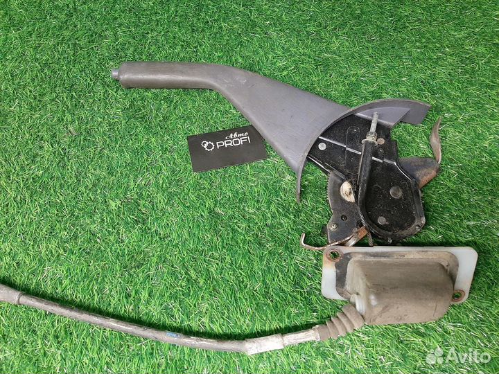 В наличии: Ручник на Toyota Picnic 1