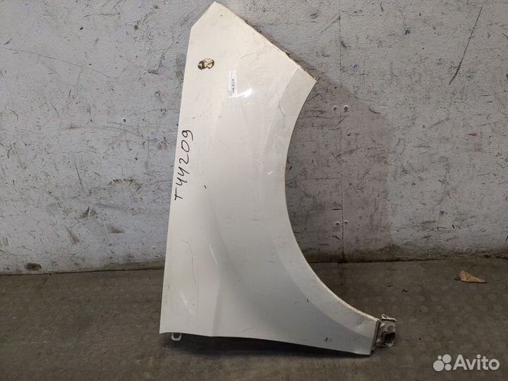 Крыло Ford EcoSport, 2014