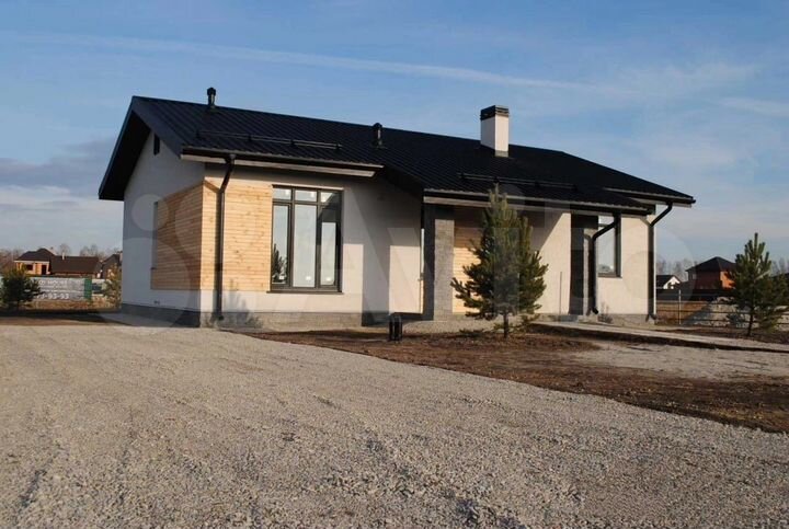 Дом 95,5 м² на участке 6 сот.