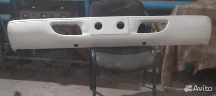 Бампер isuzu elf новый белый