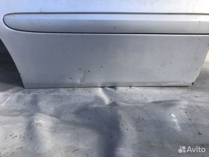 Дверь задняя правая Mercedes-Benz W211