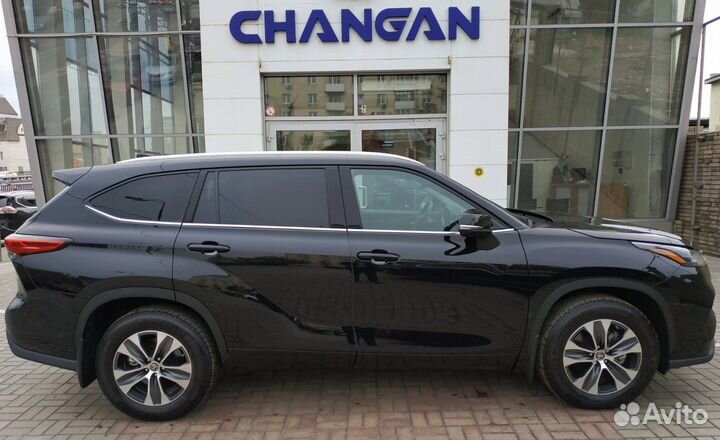 Toyota Highlander 3.5 AT, 2022, 6 495 км