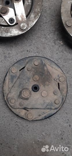 Прижимная пластина LADA Granta на кондиционер