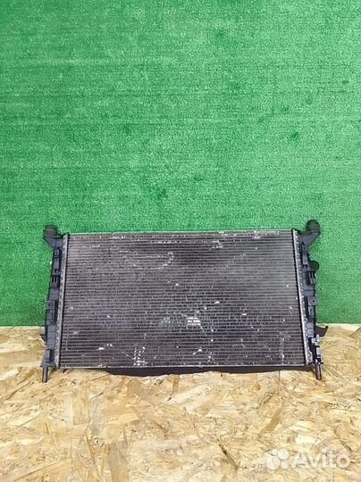 Радиатор основной Ford Focus II