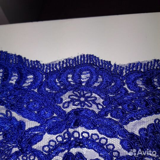 Кружево на сетке 2,5 м