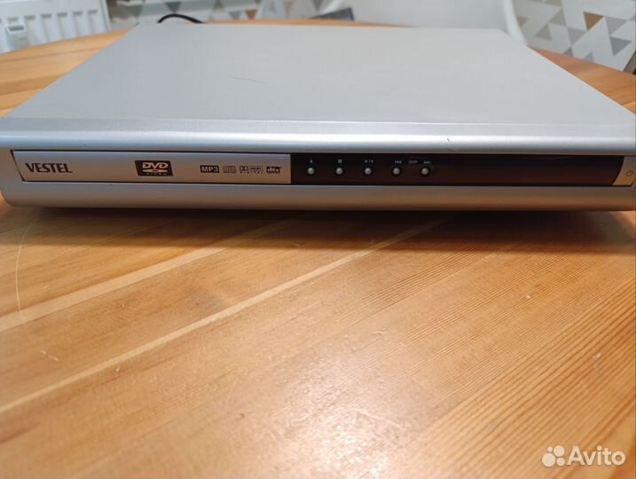 DVD плеер Vestel 2705
