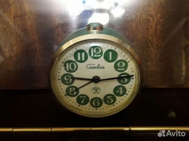 Часы будильник СССР