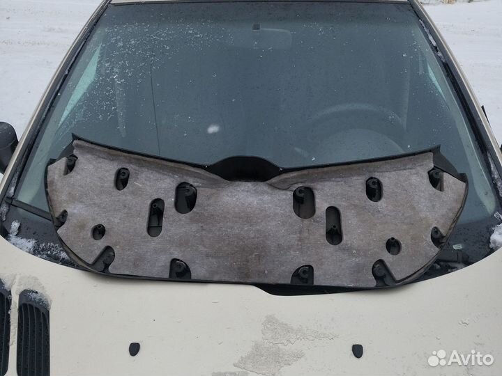 Пластик двери багажника Toyota will vs