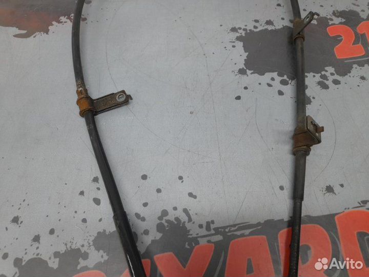 Трос ручника задний правый Kia Sorento XM G4KE