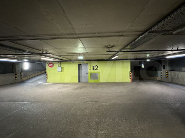 Машиноместо, 15 м²